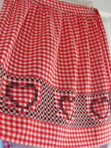 Chicken Scratch Heart Apron