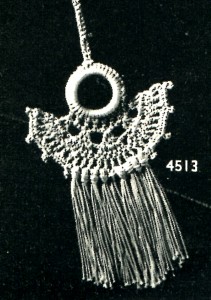 Vintage Crafts and More - Vintage Curtain Pull Necklace Crochet Pattern