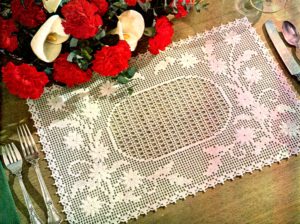 Embossed Daisy Placemat Crochet Pattern - Vintage Crafts and More